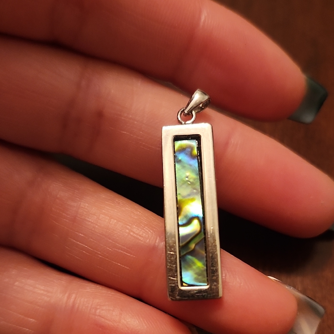 Elegant Silver Abalone Necklace